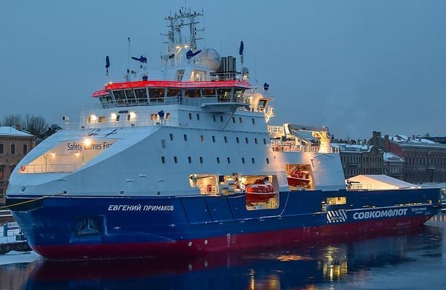 Yevgeny Primakov icebreaker