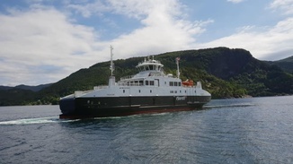 MF Husavik